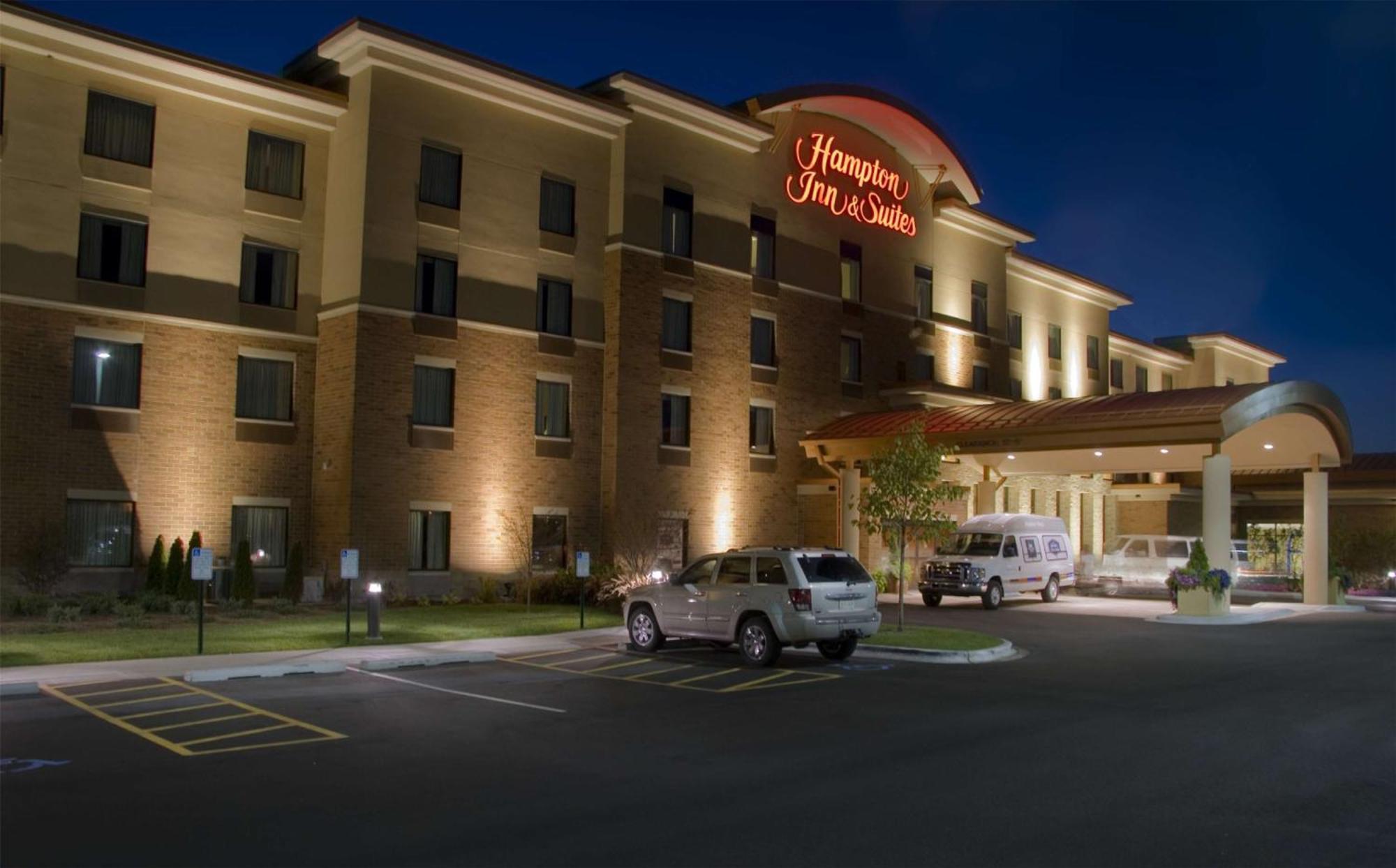 Hampton Inn & Suites Madison - West Exterior photo