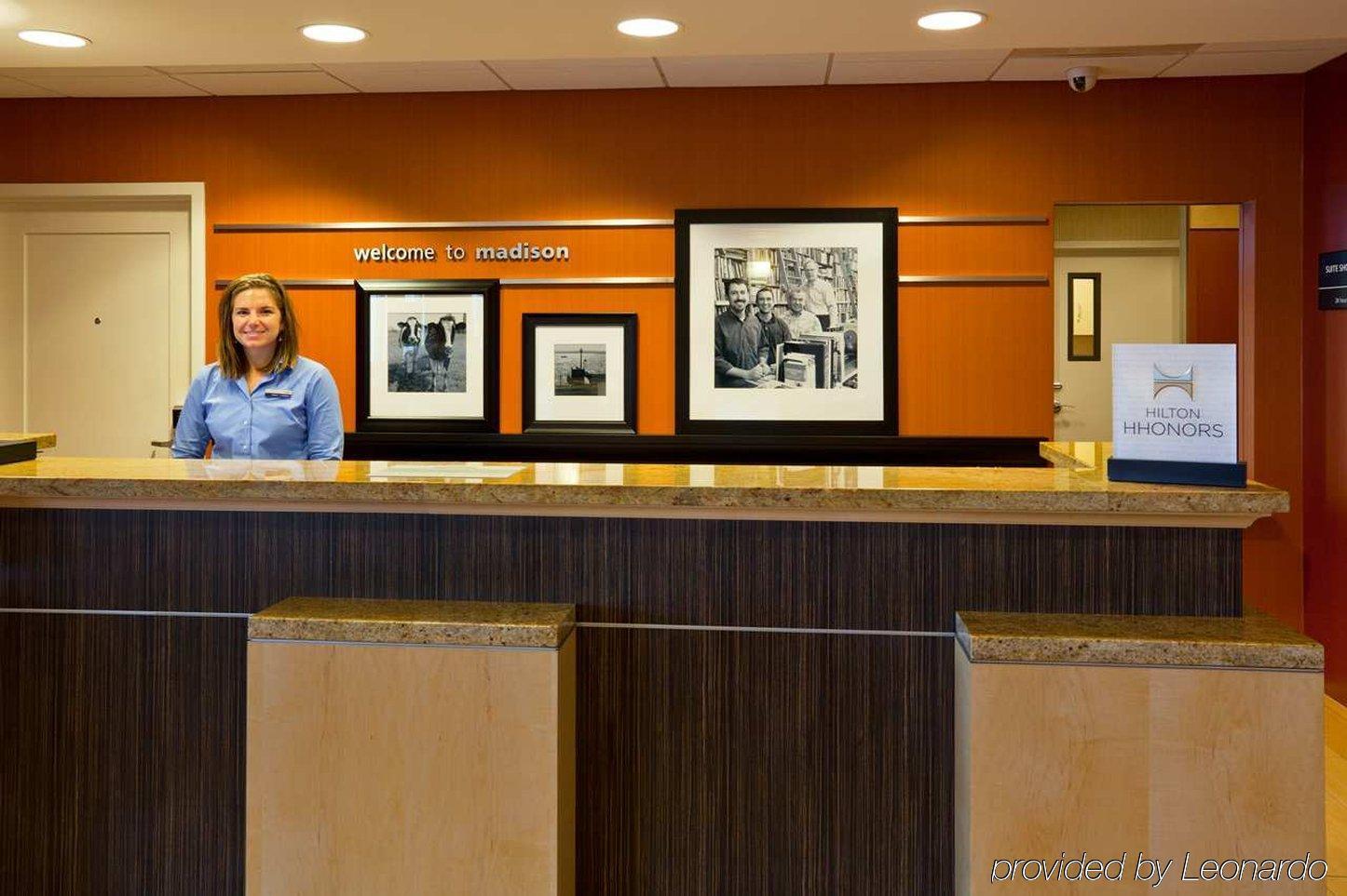 Hampton Inn & Suites Madison - West Interior photo